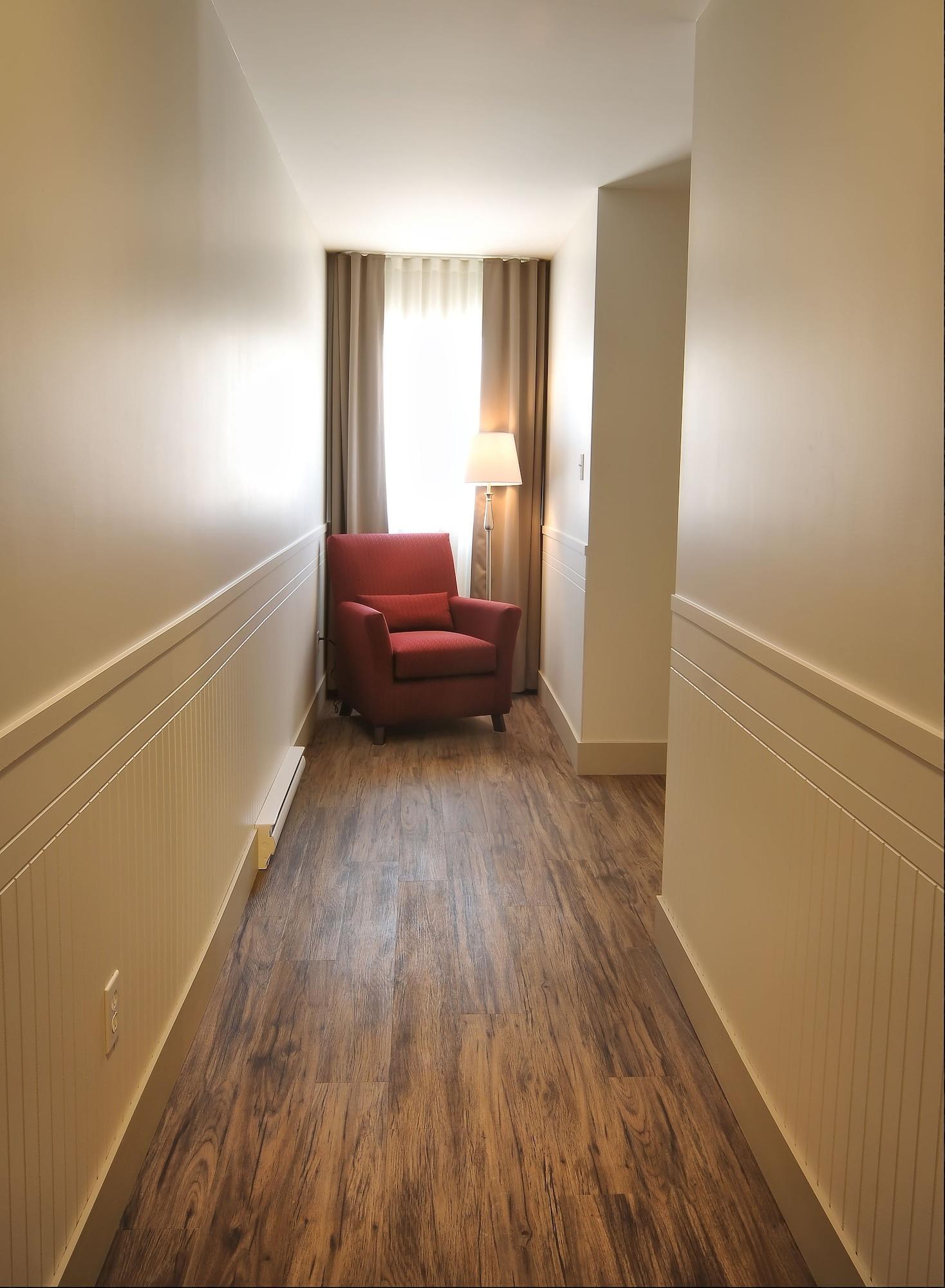 Hotel Le Floral Sherbrooke Ngoại thất bức ảnh