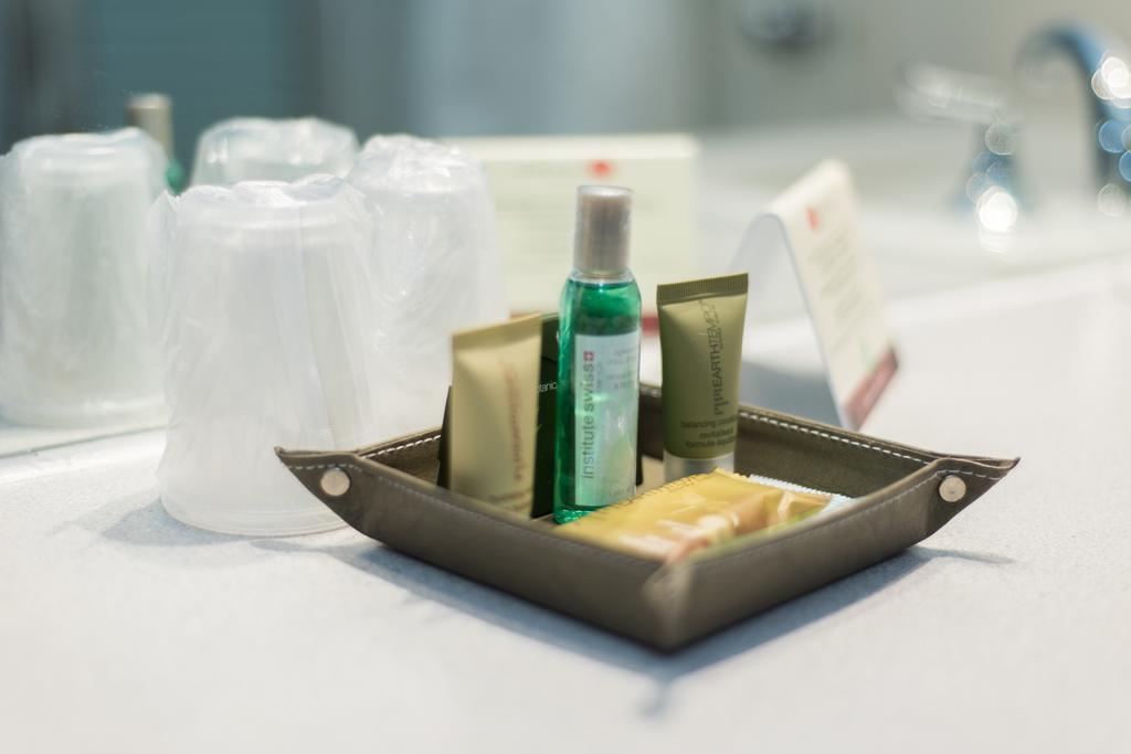 Hotel Le Floral Sherbrooke Ngoại thất bức ảnh