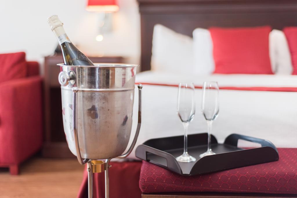 Hotel Le Floral Sherbrooke Ngoại thất bức ảnh