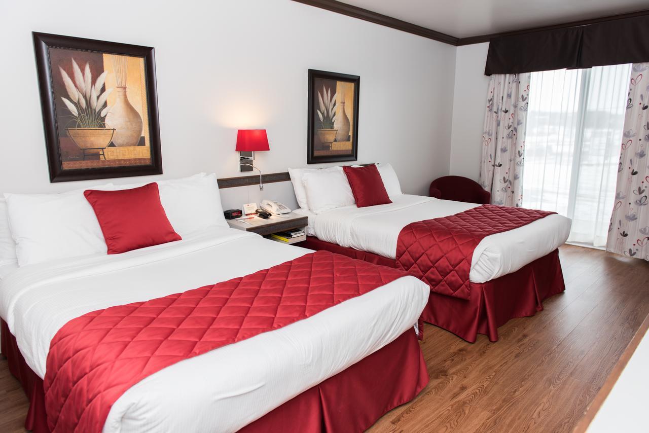 Hotel Le Floral Sherbrooke Ngoại thất bức ảnh
