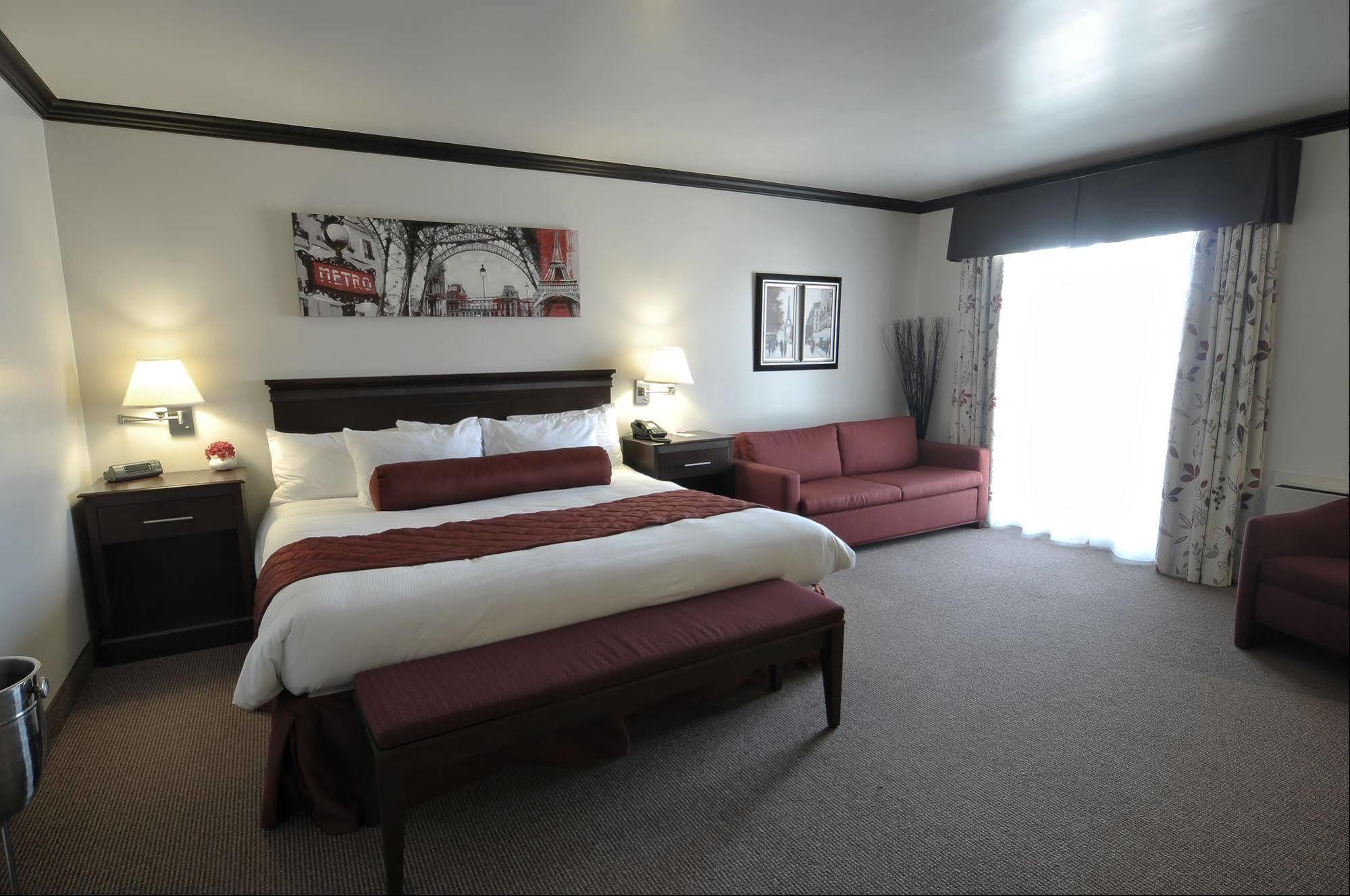 Hotel Le Floral Sherbrooke Ngoại thất bức ảnh