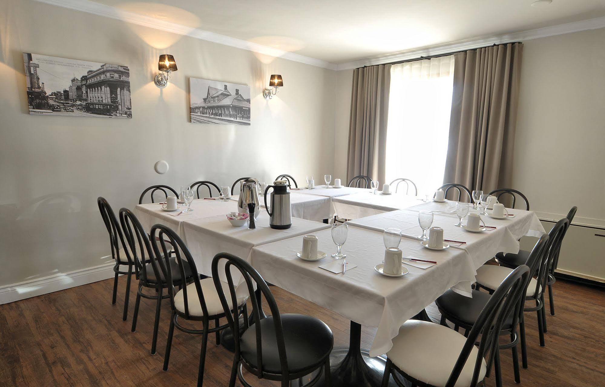 Hotel Le Floral Sherbrooke Ngoại thất bức ảnh